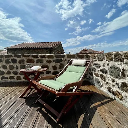 Σπίτι διακοπών Maison De Charme A Polignac: Terrasse Ensoleillee, Randonnees, Proche Puy-en-velay - Fr-1-582-58 *
